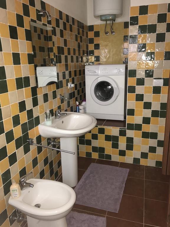 Gemma Delle Mimose Apartamento Badesi Exterior foto